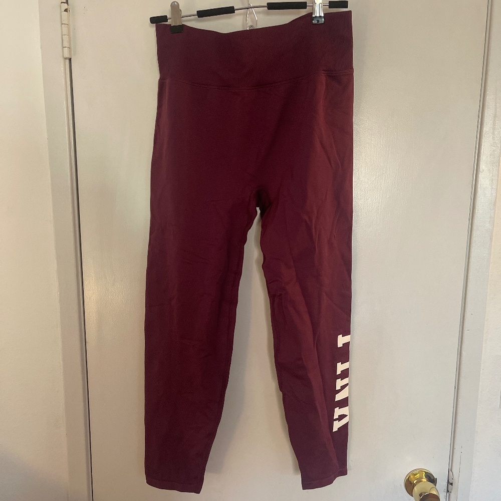 Victoria’s Secret Pink xl maroon leggings